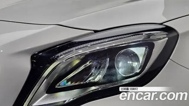 Mercedes-Benz GLA-Class 2019 — Şəkil 3/31