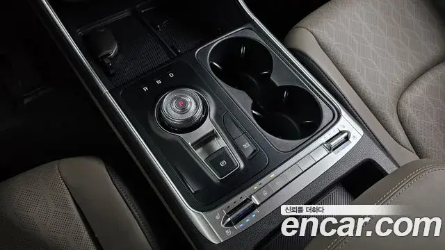 Kia Carnival 2025 — Photo 9/20