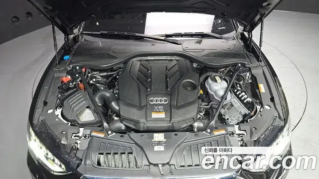 Audi A8 2023 — Photo 5/20