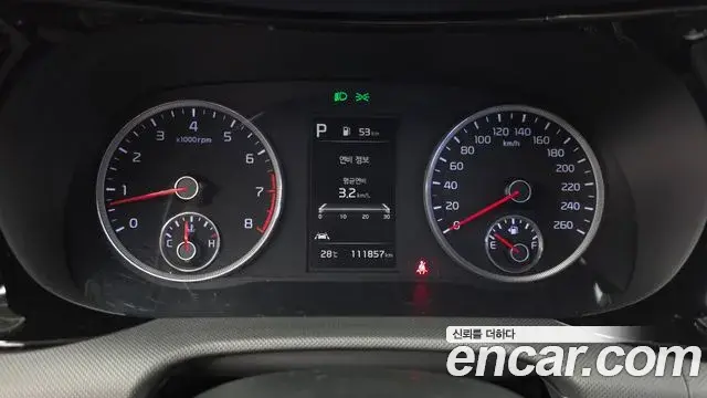 Kia K5 2022 — Photo 8/20