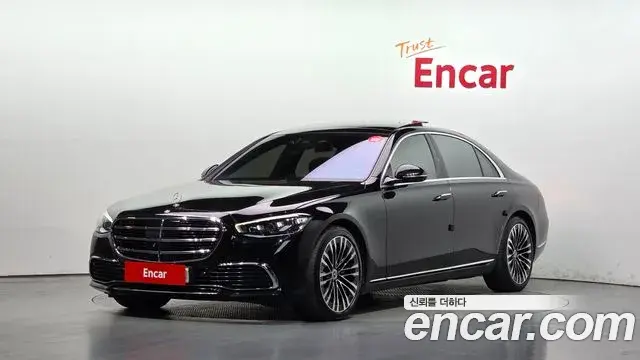 Mercedes-Benz S-Class 2021 — Photo 2/20