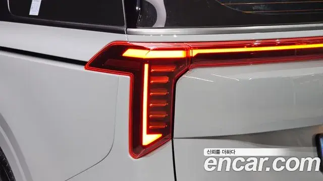 Kia Carnival 2025 — ფოტო 6/35
