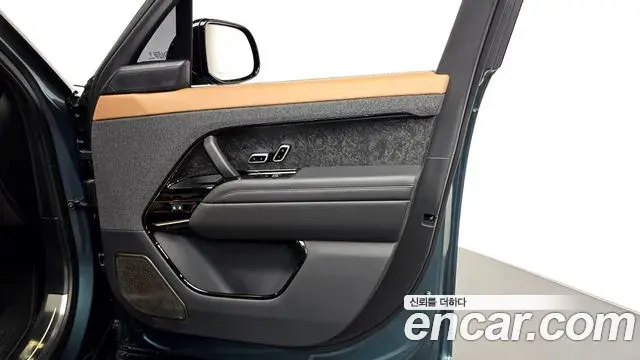 Land Rover Range Rover Sport 2025 — Şəkil 30/35