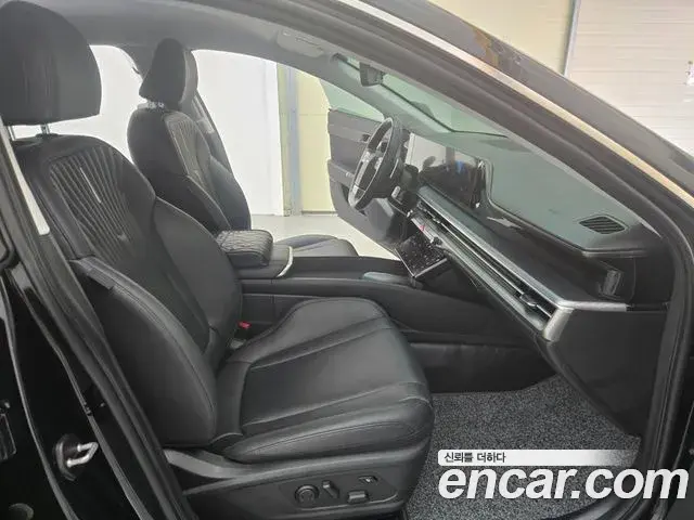 Hyundai Grandeur 2023 — Фото 10/20