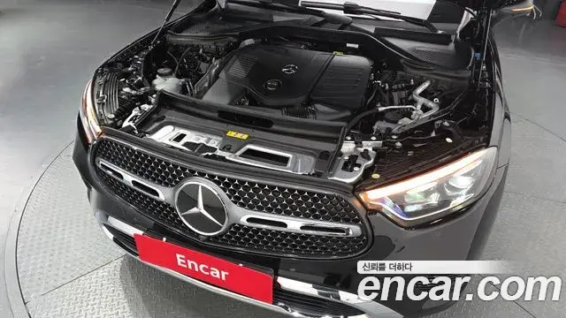 Mercedes-Benz GLC-Class 2025 — Şəkil 9/37