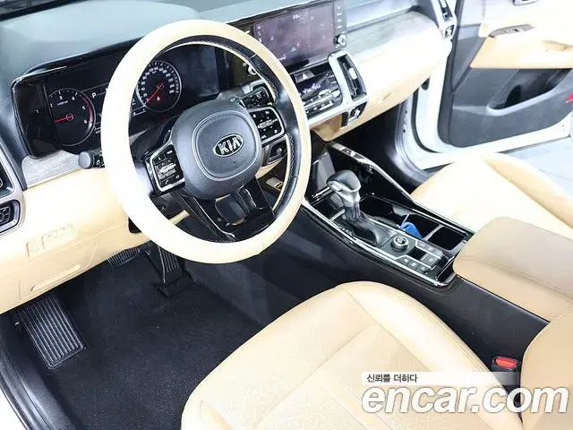 Kia Sorento 2020 — Фото 17/20