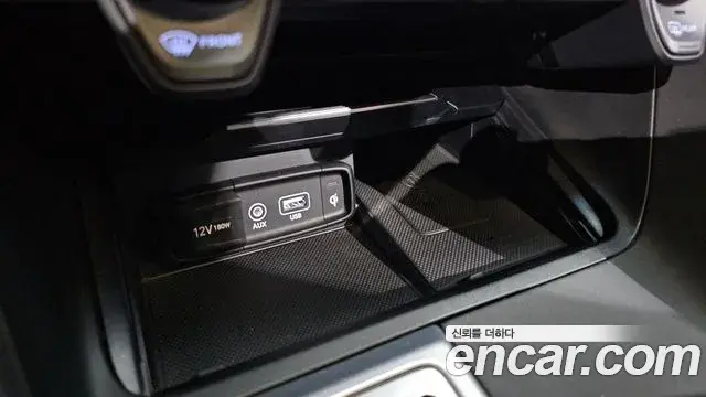 Genesis G70 2018 — Photo 33/39