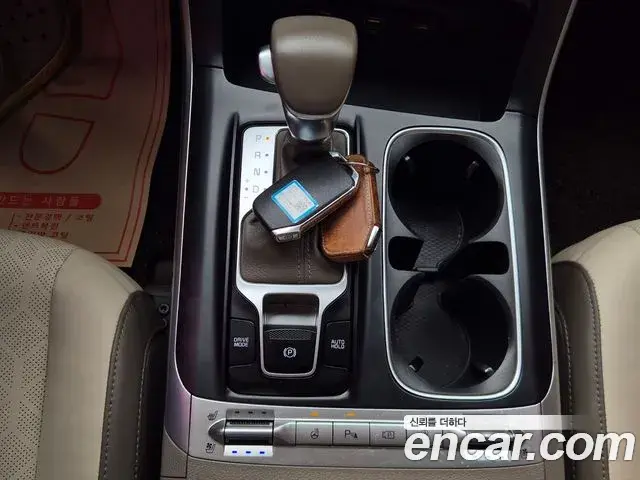 Kia Carnival 2020 — Фото 17/20