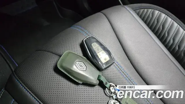 Renault Samsung Grand Koleos 2024 — Şəkil 18/39