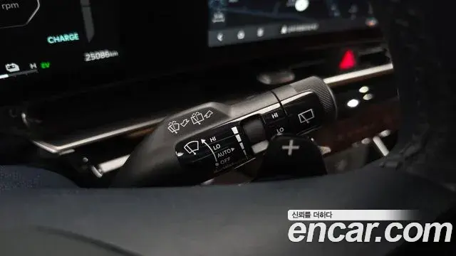 Kia Carnival 2025 — ფოტო 43/43