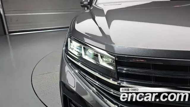 Volkswagen Touareg 2024 — Şəkil 21/36