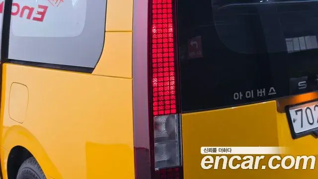 Hyundai Staria 2022 — Photo 17/33