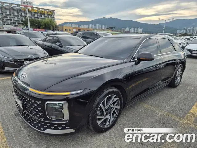Hyundai Grandeur 2023 — Фото 2/20