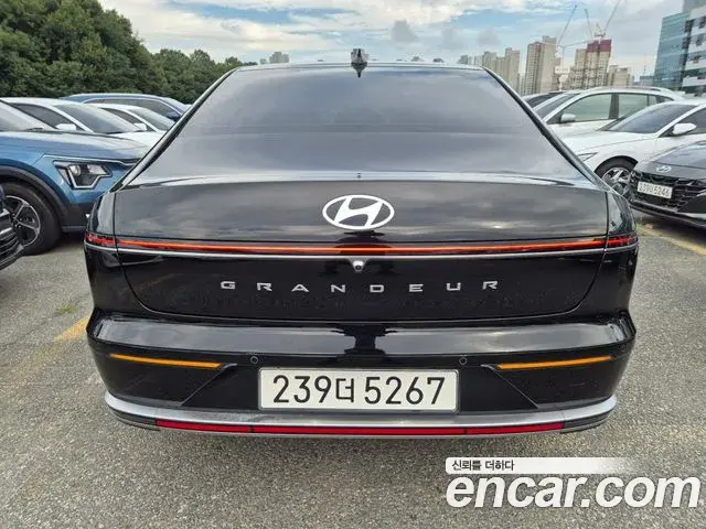 Hyundai Grandeur 2023 — Фото 5/20