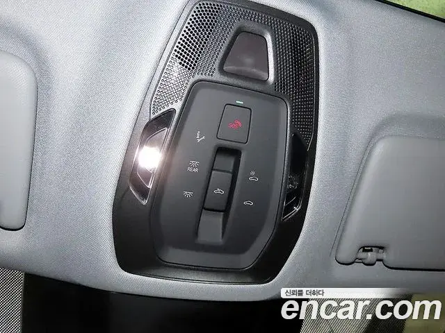 Audi Q5 2025 — Фото 13/20