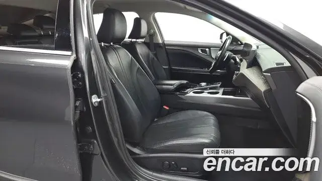 Kia K8 2022 — Photo 11/20