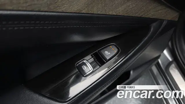 Kia K8 2022 — Photo 19/20