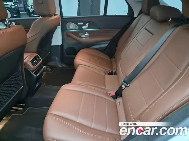Mercedes-Benz GLE-Class 2026 — Фото 11/19