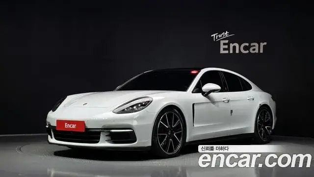 Porsche Panamera, 2020