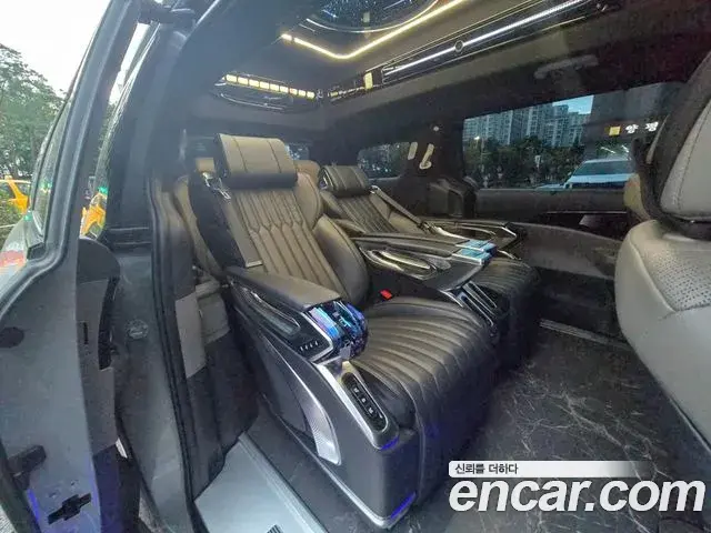 Kia Carnival 2024 — Photo 11/18