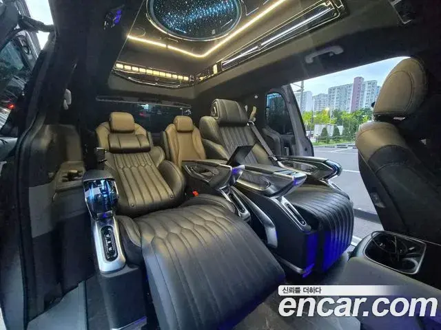 Kia Carnival 2024 — Photo 17/18