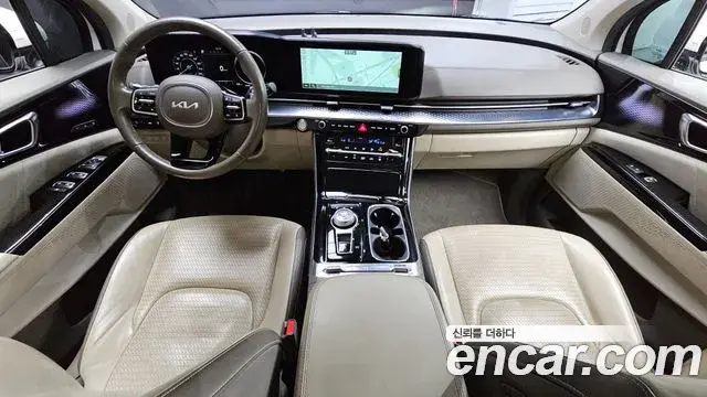 Kia Carnival 2022 — Photo 7/20