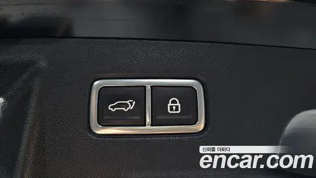 Kia Sorento 2022 — Фото 19/20