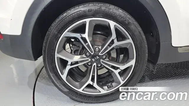 Kia Sportage The Bold 2018 — Фото 5/20