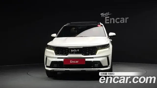 Kia Sorento 2022 — Фото 3/20