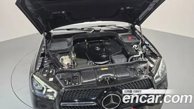Mercedes-Benz GLE-Class 2022 — Фото 6/20