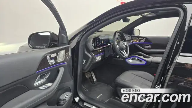 Mercedes-Benz GLE-Class 2022 — Фото 10/20