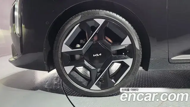 Kia K8 2024 — Photo 5/20