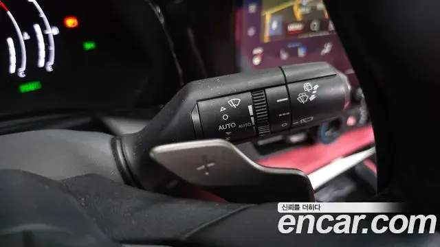 Lexus NX350h 2025 — Photo 6/36