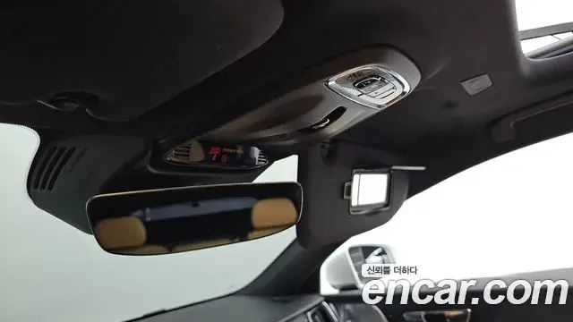Volvo V60 Cross Country 2019 — Photo 18/36