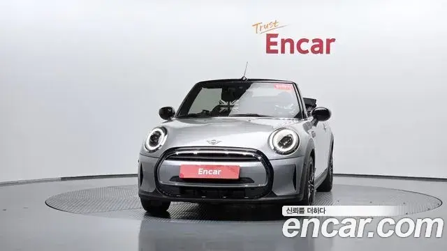 Mini Cooper Convertible 2024 — Photo 3/20