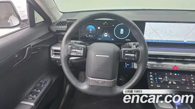 Hyundai Grandeur 2023 — Фото 13/20
