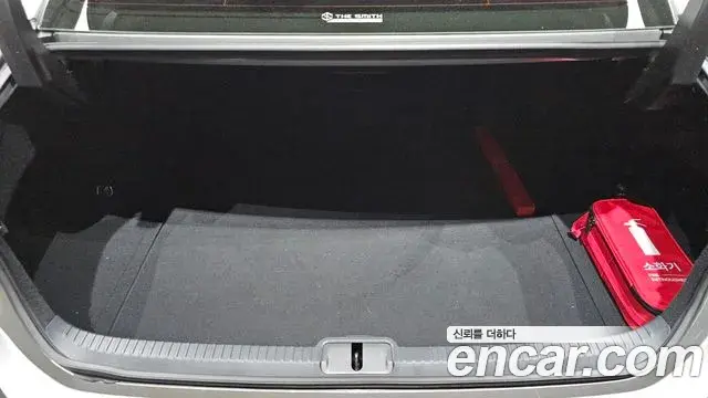 Lexus ES300h 2026 — Şəkil 14/36