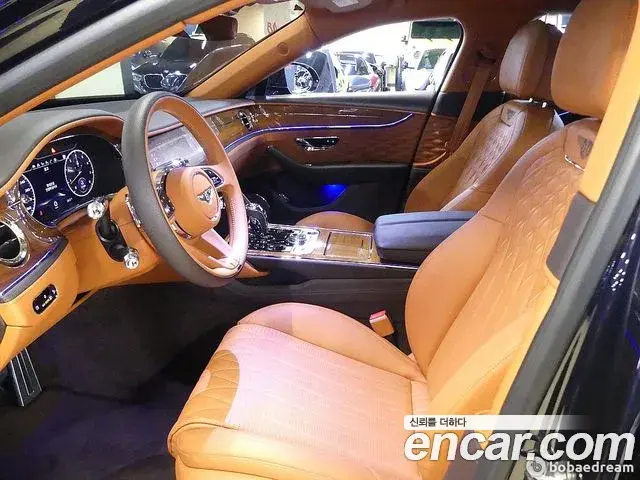 Bentley Flying Spur 2022 — ფოტო 9/20