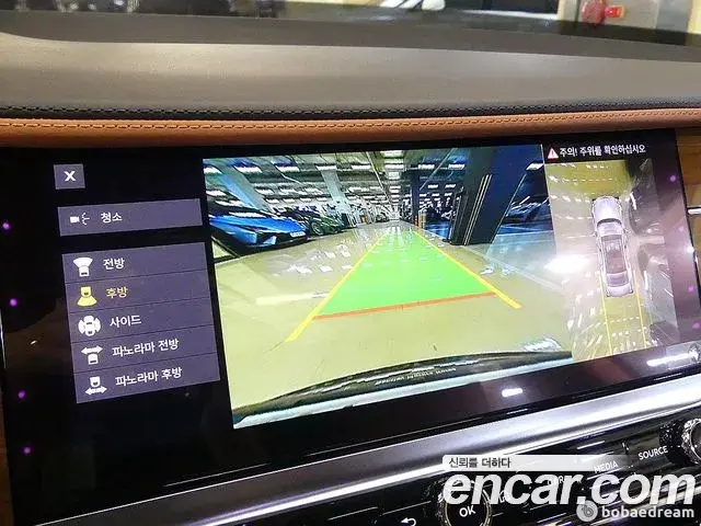 Bentley Flying Spur 2022 — ფოტო 15/20