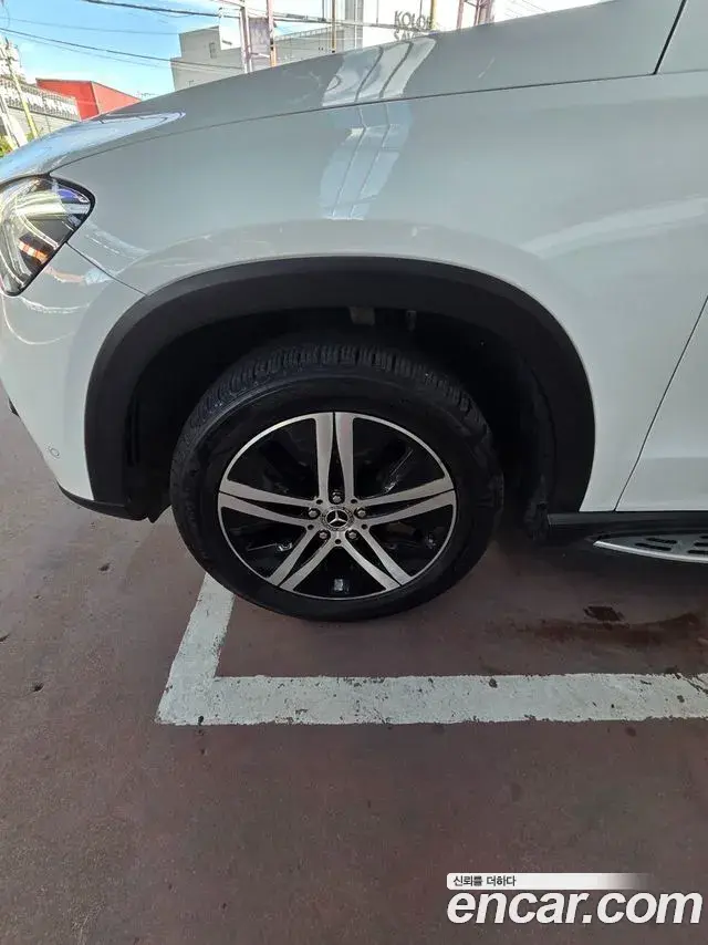 Mercedes-Benz GLE-Class 2020 — Фото 8/12