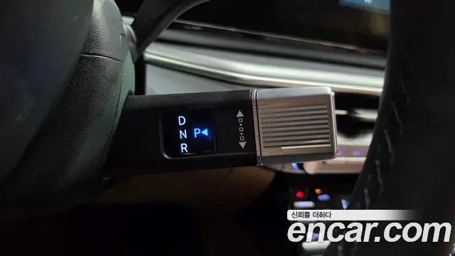 Hyundai Grandeur 2023 — Photo 9/20