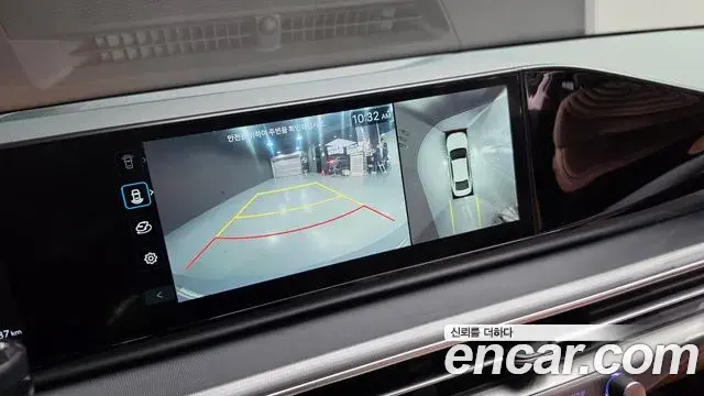Hyundai Grandeur 2023 — Photo 14/20