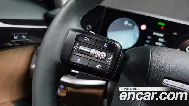 Hyundai Grandeur 2023 — Photo 15/20