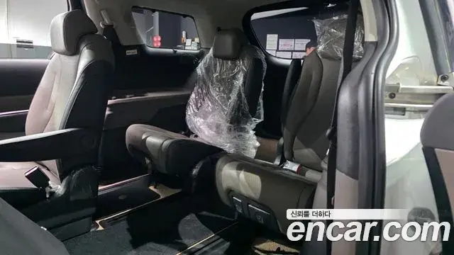 Kia Carnival 2024 — Photo 11/20