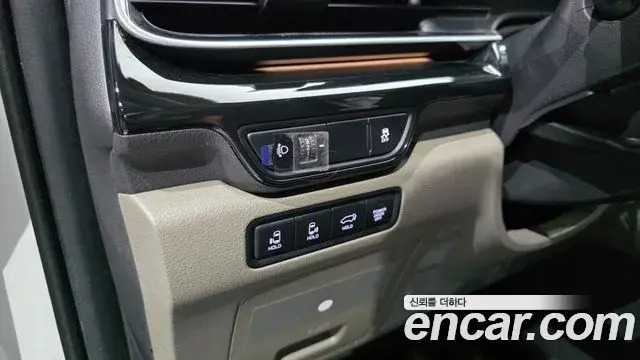 Kia Carnival 2024 — Photo 13/20