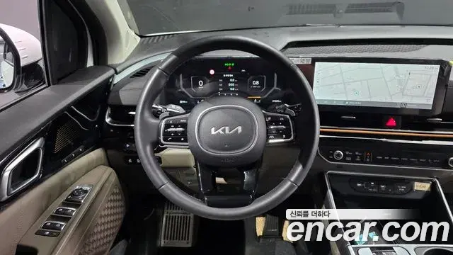 Kia Carnival 2024 — Photo 14/20