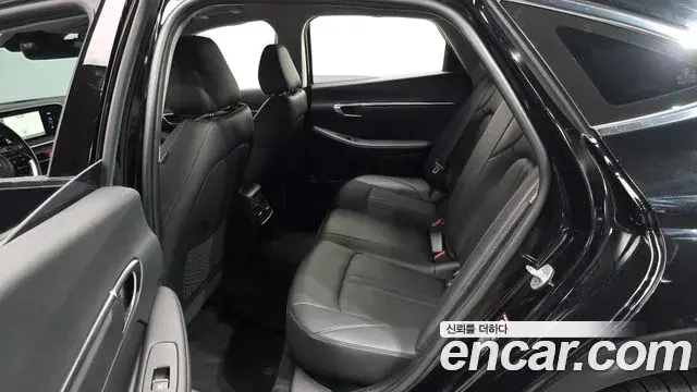 Hyundai Sonata 2022 — Şəkil 12/20
