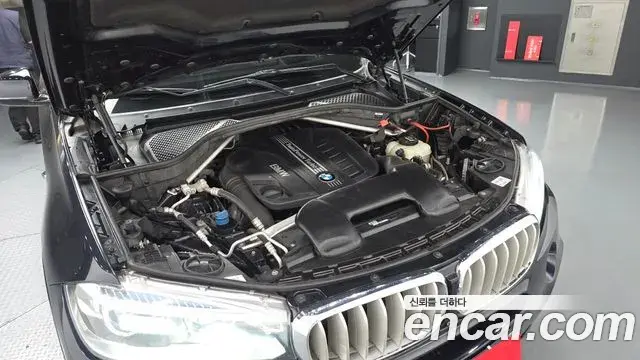 BMW X5 2018 — Photo 6/20