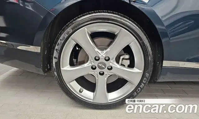 Genesis Electrified G80 2020 — Photo 4/20