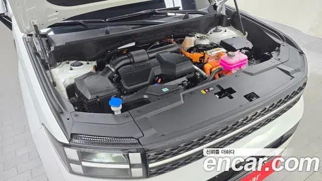 Hyundai Santa Fe 2025 — Photo 6/20